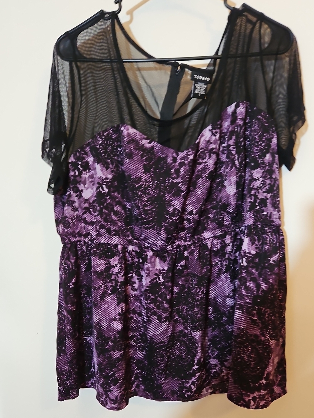 torrid Black Mesh Yoke Violet Snake Print Top